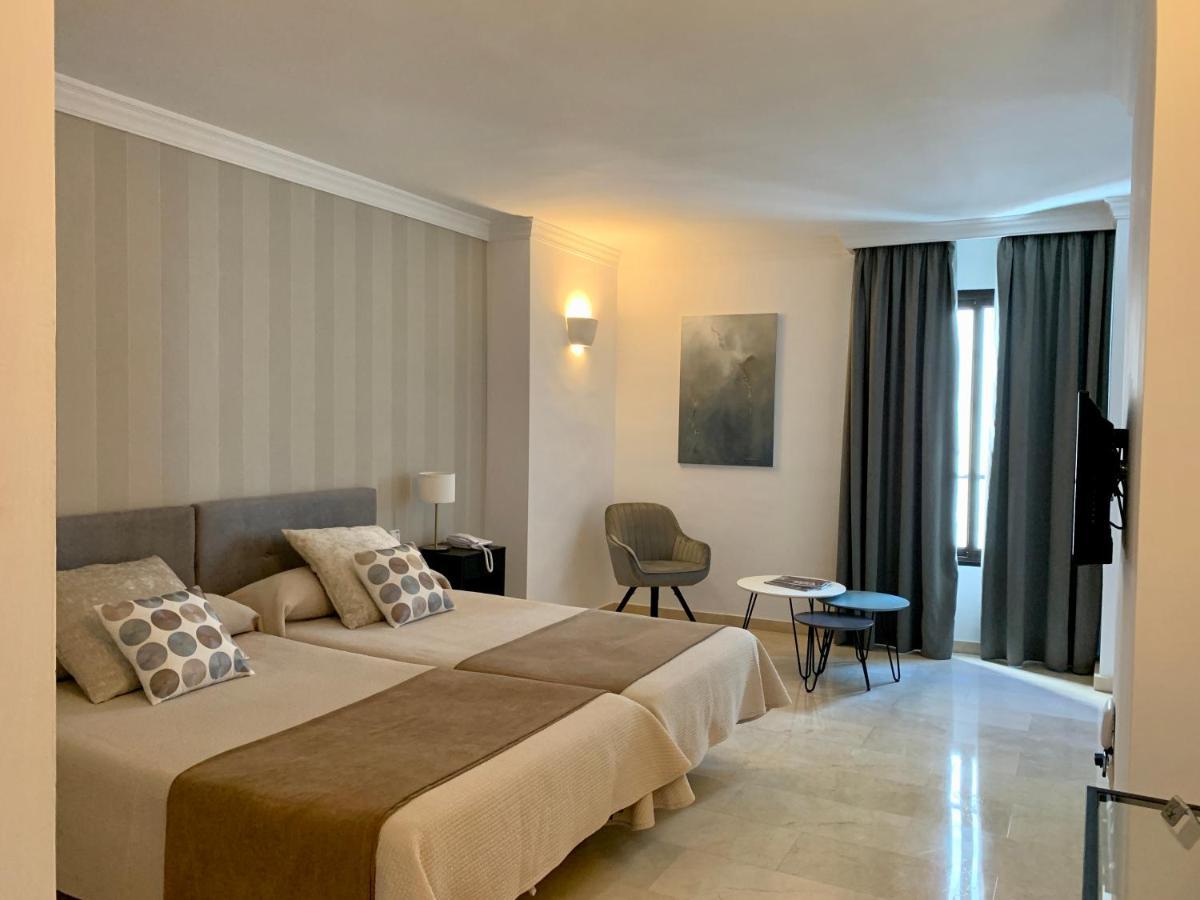 Benabola Hotel & Suites Marbella Eksteriør bilde