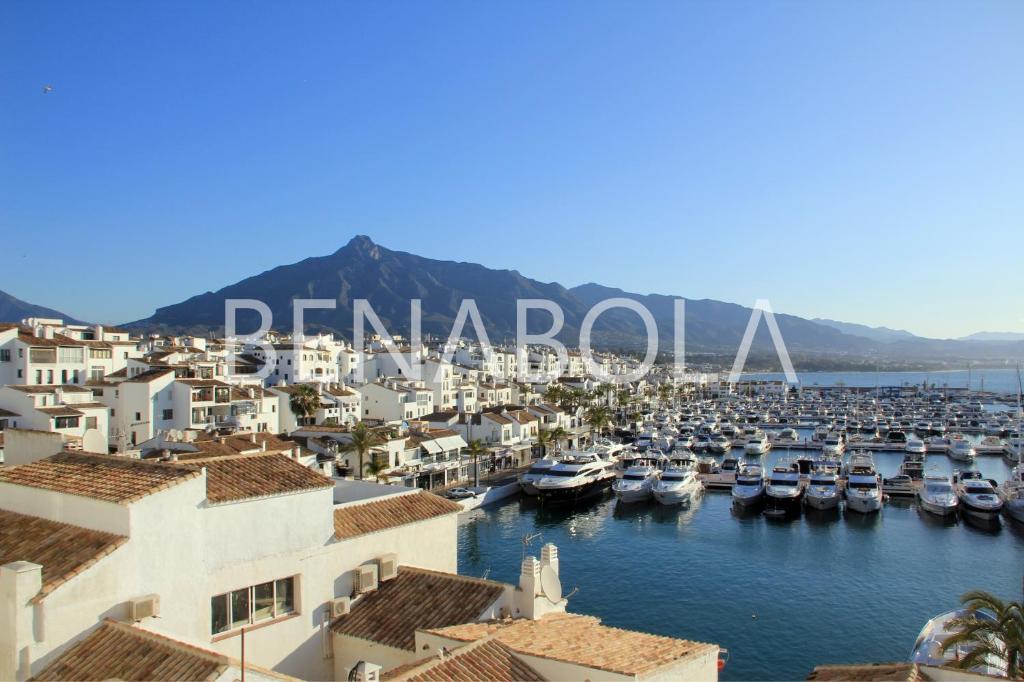 Benabola Hotel & Suites Marbella Rom bilde